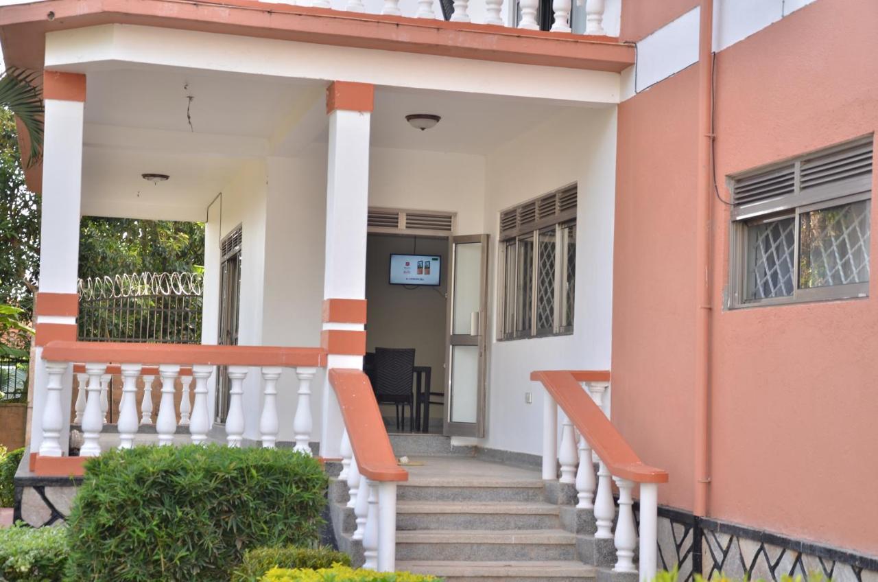 La Feve Beach Bed And Breakfast Hotel Entebbe Exterior photo